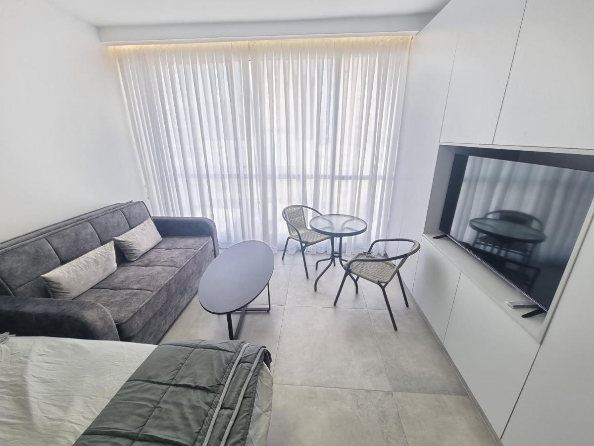 Apartament חוויה בכיכר Netanja Zewnętrze zdjęcie